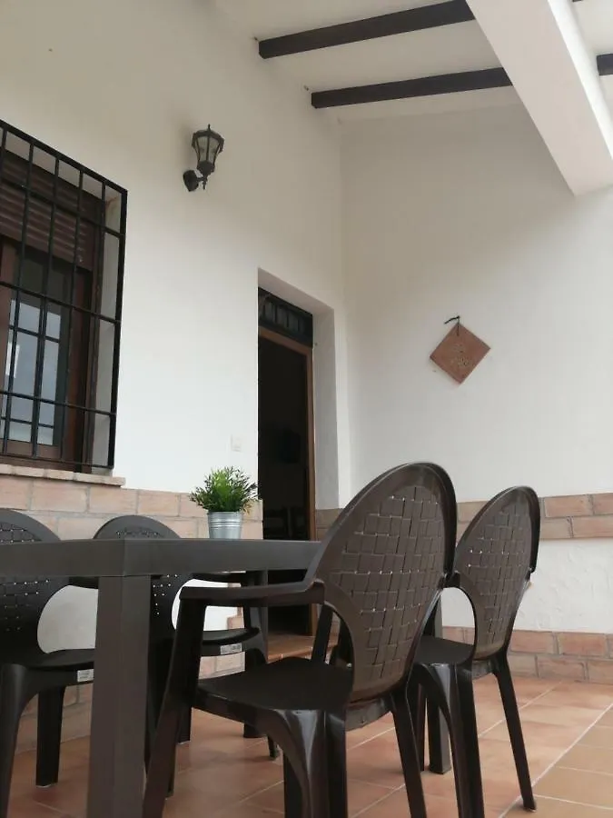 Country house La Solana De Turon. El Pino Guest House Ardales
