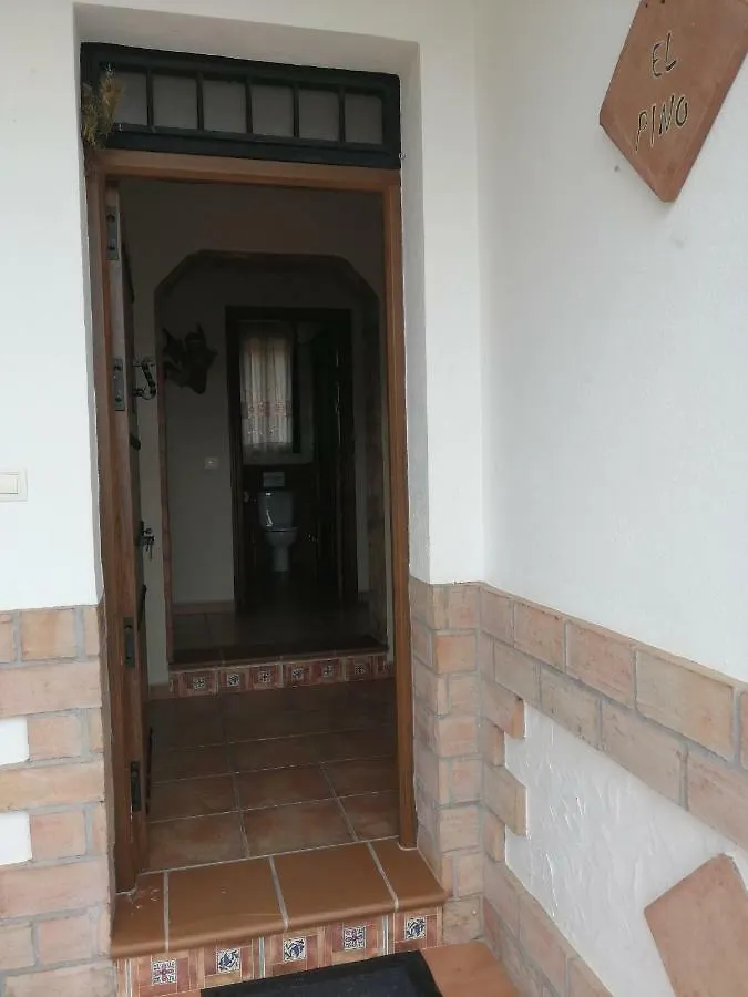 Hostal La solana de turon. El pino Ardales Casa rural